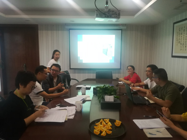 公司業(yè)務部組織常規(guī)業(yè)務交流培訓